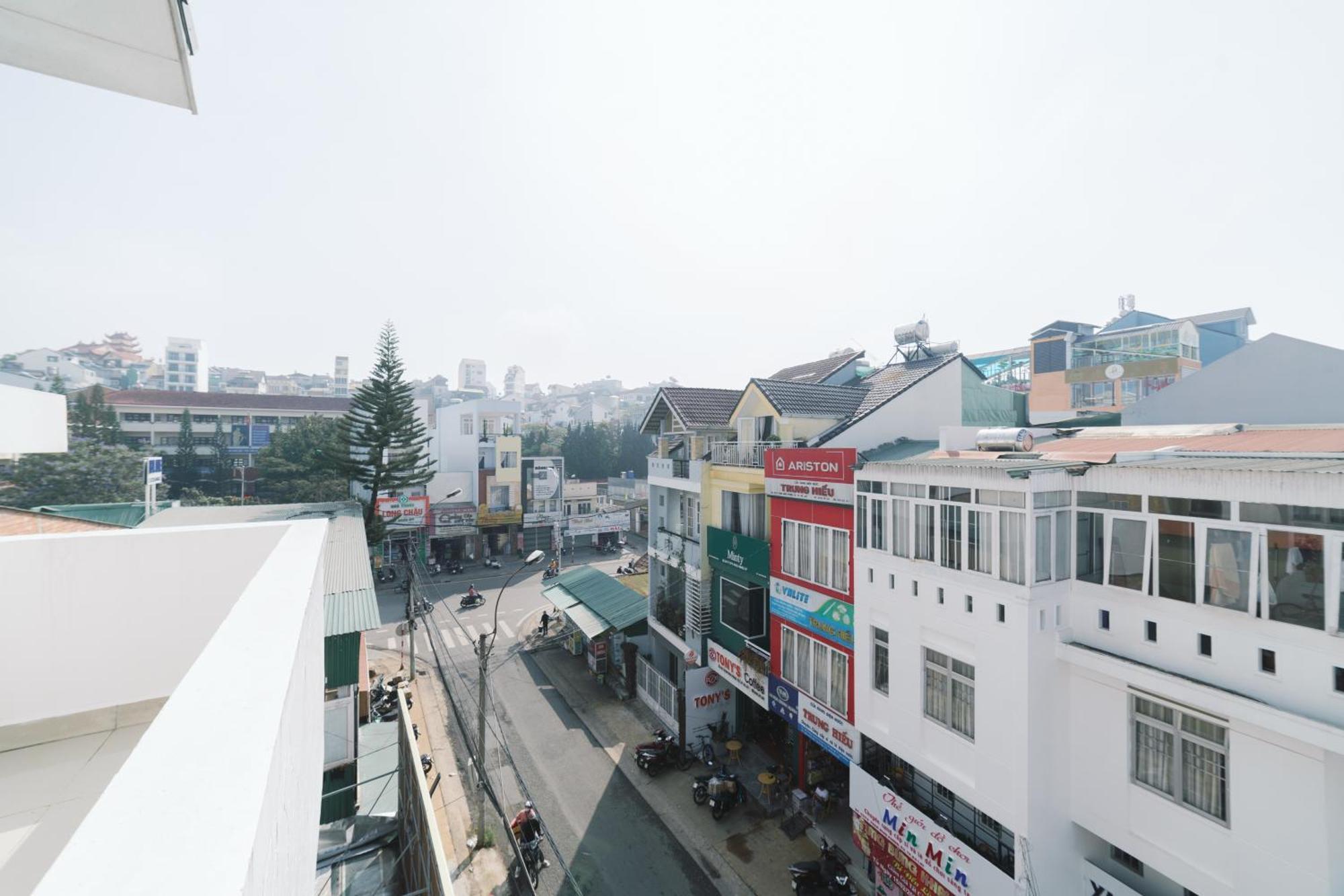 Mat Troi Vang Dalat Hotel Buitenkant foto