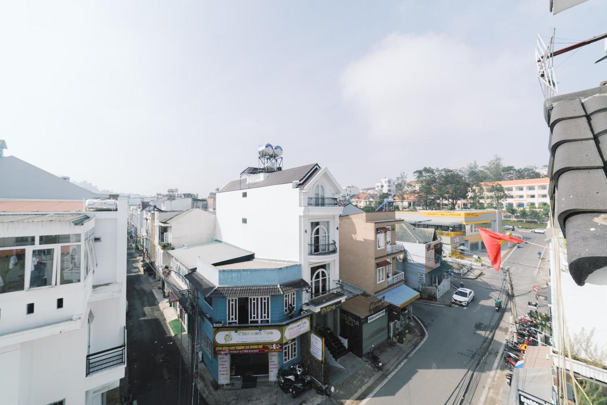 Mat Troi Vang Dalat Hotel Buitenkant foto